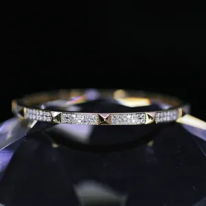 1.03ct. Natural Diamond Bangle Set In 14K Yellow Gold