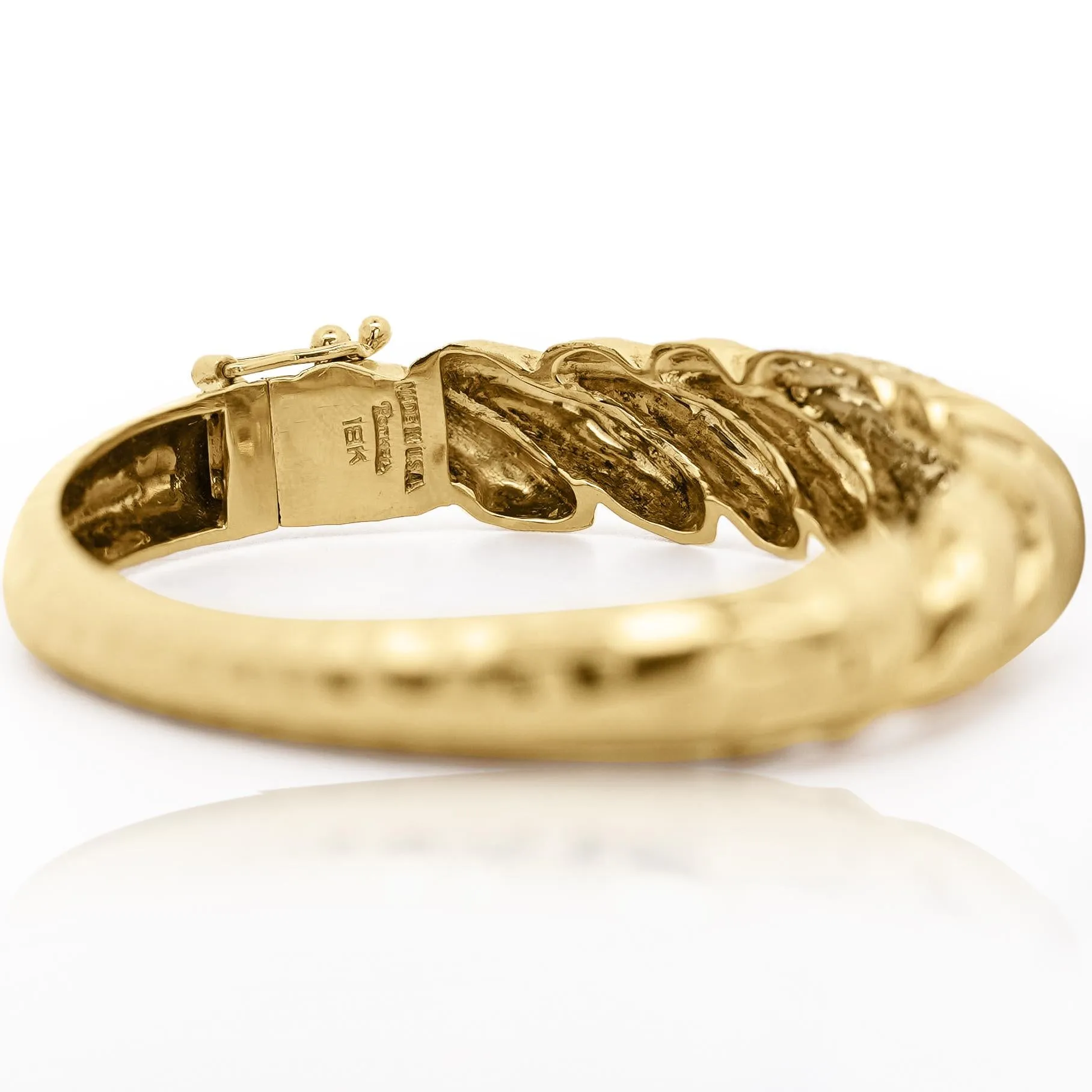 18K Gold Hammered Finish Diamond Pave Bangle Bracelet